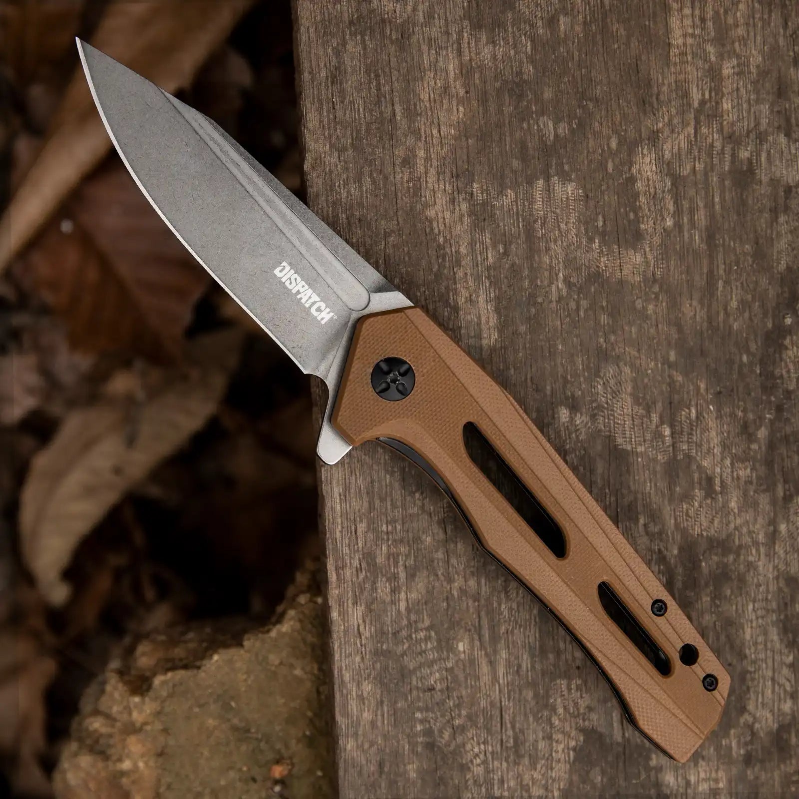 8Cr Blade Pocket Knife with G10 and Carbon Fiber Handles and Bearing System