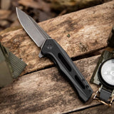 8Cr Blade Pocket Knife with G10 and Carbon Fiber Handles and Bearing System