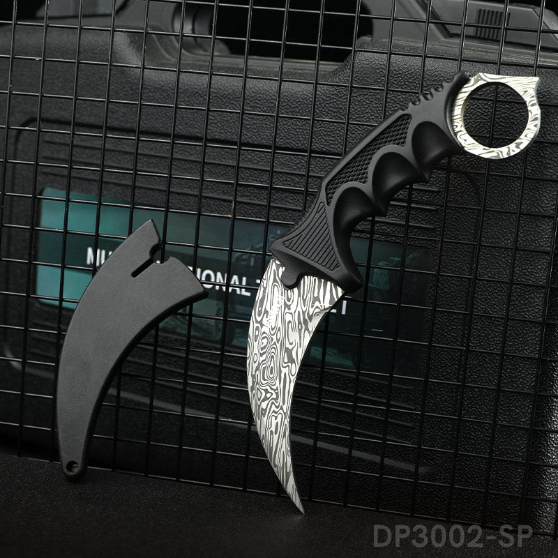 Affordable Cool Claw Blade Neck Knife CSGO with Sheath and Cord
