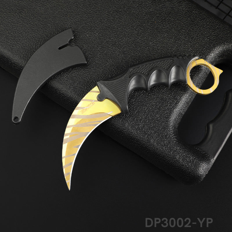 Affordable Cool Claw Blade Neck Knife CSGO with Sheath and Cord