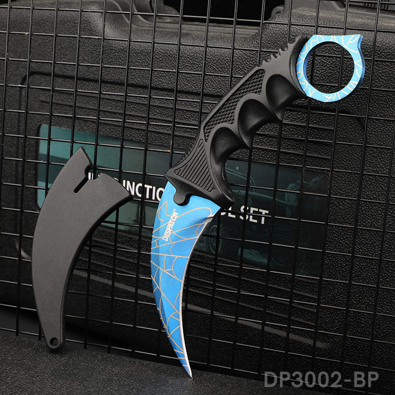 Affordable Cool Claw Blade Neck Knife CSGO with Sheath and Cord
