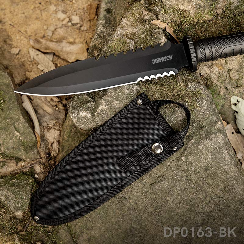 Fixed Blade Bushcraft Knife with Sheath with Non-Slip Rubber Handle