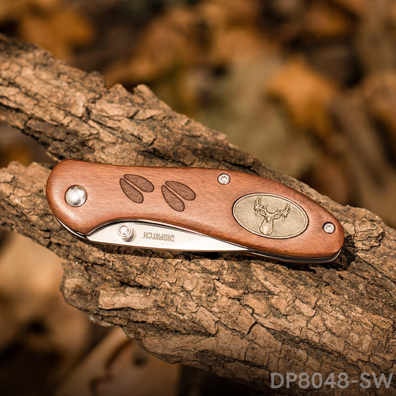 Vintage Folding Pockt Knife with Deer Medallion Handle for Christmas Day Gift